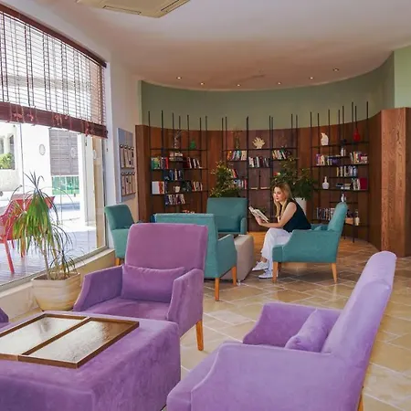 리조트 Barut B 4*