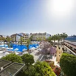 Hotel Barut B Side