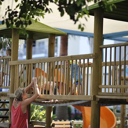 Θέρετρο Barut B 4*